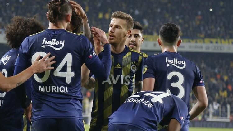 “Fənərbaxça”dan darmadağın