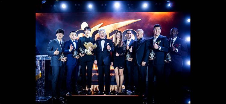 Yığmamızın baş məşqçisi ilin ən yaxşısı oldu