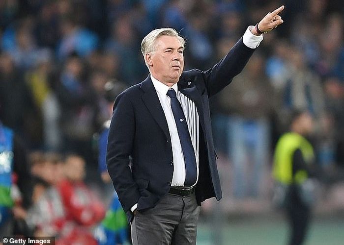“Napoli” Karlo Ançelottini istefaya göndərdi