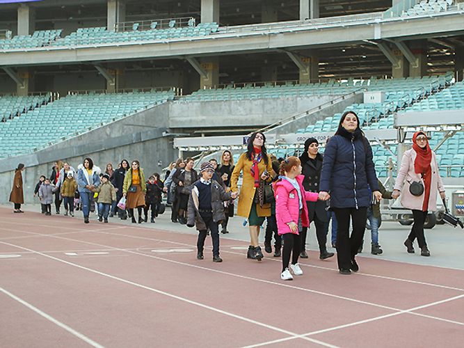 BOS-da daun sindromlu uşaqlarla görüş - FOTOSESSİYA