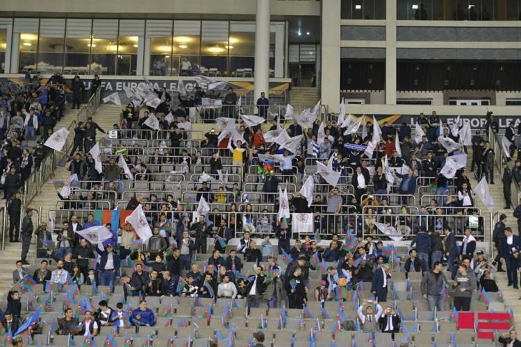 “Qarabağ” – APOEL oyununda bayraq aksiyası - FOTOSESSİYA