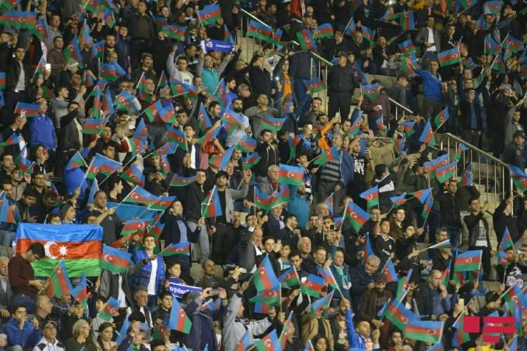 “Qarabağ” – APOEL oyununda bayraq aksiyası - FOTOSESSİYA
