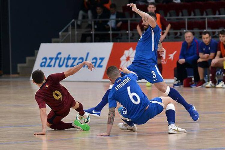 Azərbaycan millisi elit-raundda