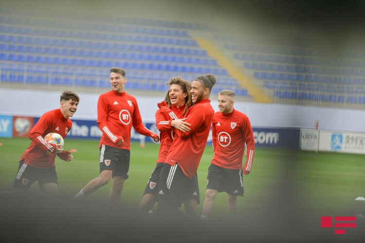  Uels Azərbaycanla oyunun hazırlığını başa vurdu - FOTOSESSİYA