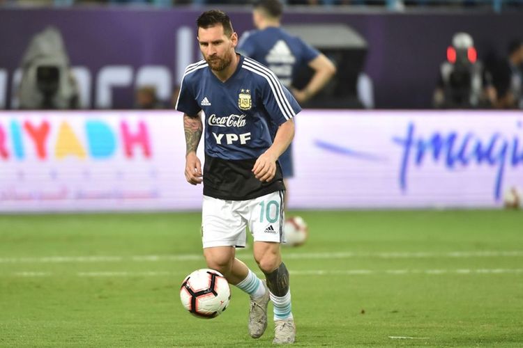 Klozeni keçdi, Maskeranoya yaxınlaşır - Messi