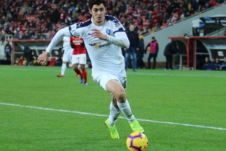 Şeydayev ehtiyatda qaldı, komandası qələbə qazandı