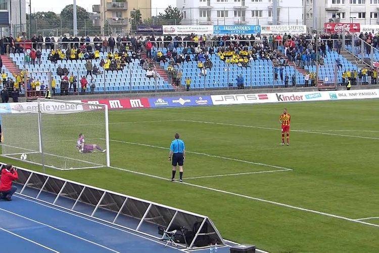 “Qarabağ”ın rəqibi evdə xal itirdi