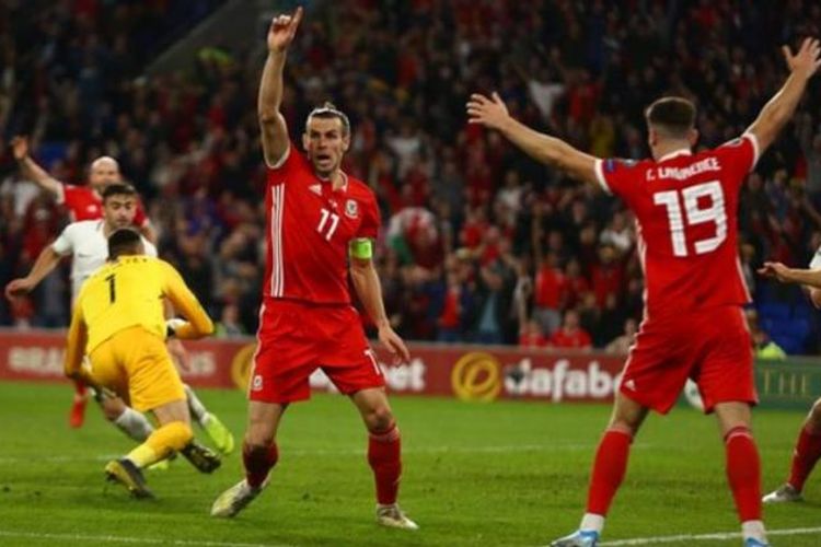 “O, ən yaxşı futbolçumuzdur” - Rayan Giqqz