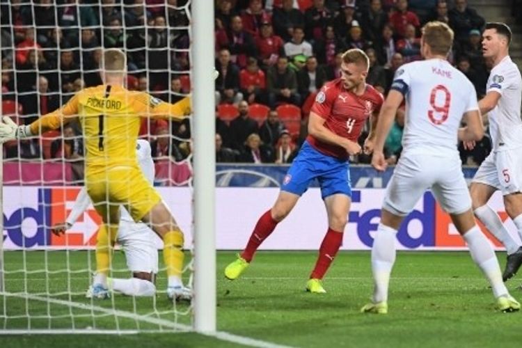 AVRO-2020: Türkiyə çətin qələbə qazanıb, İngiltərə uduzub