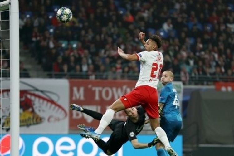  "Liverpul"dan darmadağın, "Barselona"dan növbəti qələbə