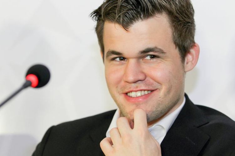 Maqnus Karlsen ardıcıl məğlubiyyətsiz oyunların sayında rekordu təkrarladı