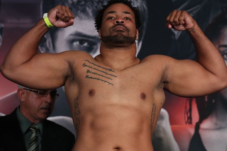 Məhəmmədrəsul Məcidov: “Döyüşdə digərlərinə mesaj göndərəcəyəm ki, yaşıma baxmayın”