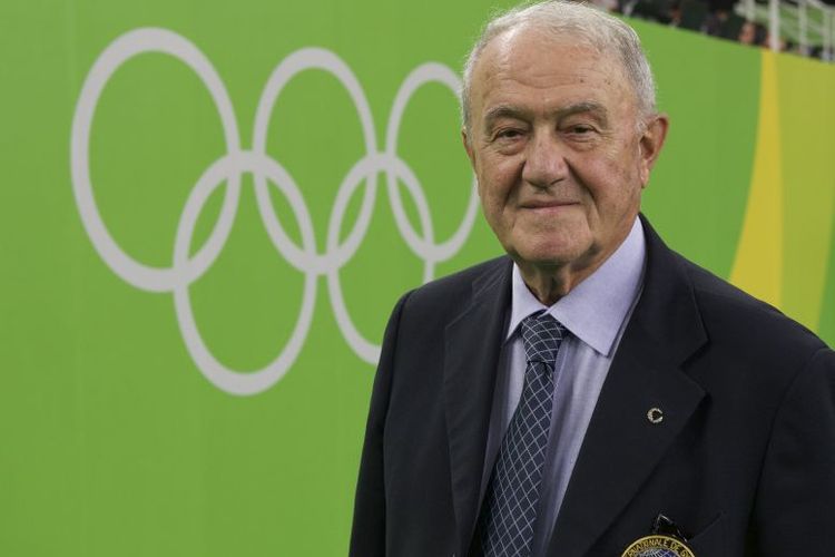 Beynəlxalq Gimnastika Federasiyasının sabiq prezidenti vəfat etdi