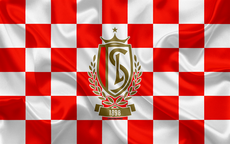Peşəkar statusunu itirir - 10 qat ölkə çempionu 