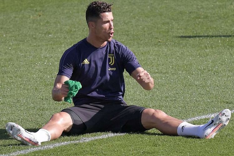 Karantin rejimini pozdu - Ronaldo 