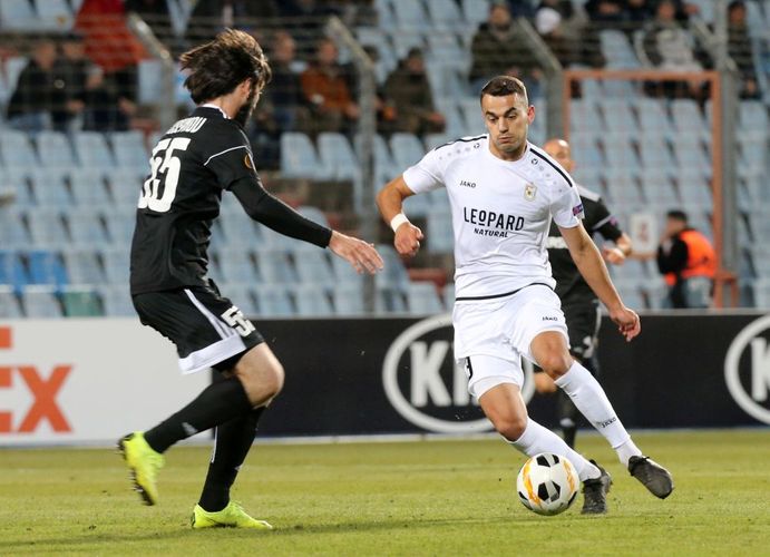 “Norviç”dən 3 illik müqavilə - “Qarabağ”ın sabiq, millimizin yeni rəqibi ilə