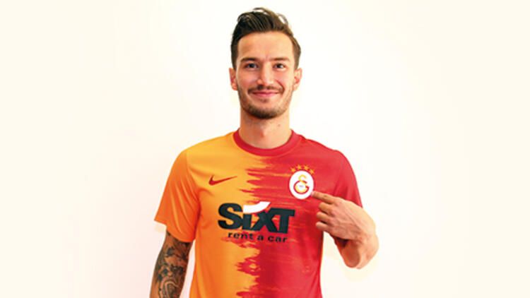 Sabiq futbolçusunu qaytardı - "Qalatasaray"