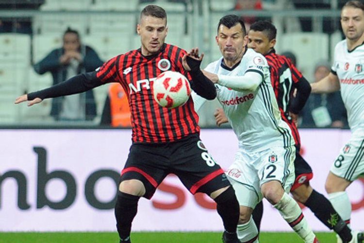 Eyni klubda oynaya bilər - millimizin sabiq futbolçuları