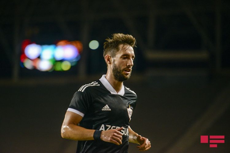 "Qarabağ" 4 qolla başladı - FOTOSESSİYA