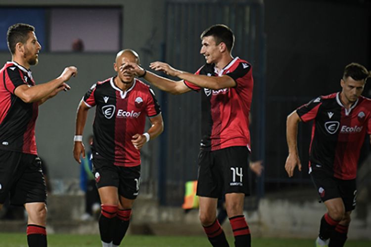 “Keşlə” ilə oyuna 20 futbolçu sifariş etdi - “Laçi”