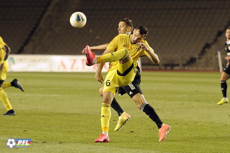 “Qarabağ” “Şerif”in tarixinə düşdü – 100 qol