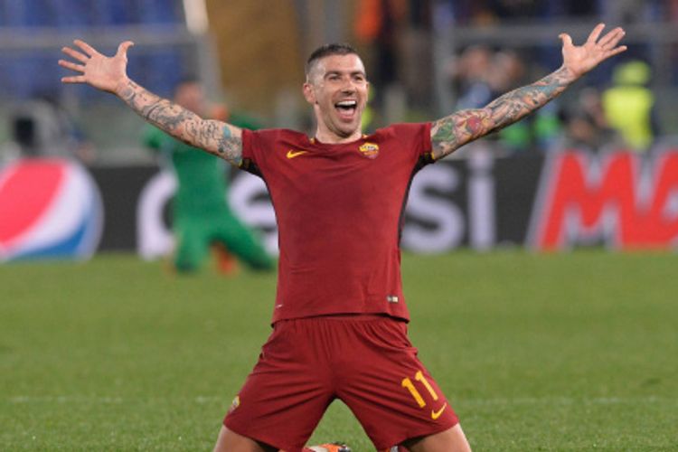 "İnter"ə keçdi - "Roma"nın müdafiəçisi
