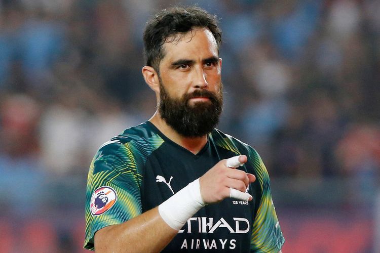 “Betis”ə keçdi - "Mançester Siti"dən ayrılan qapıçı