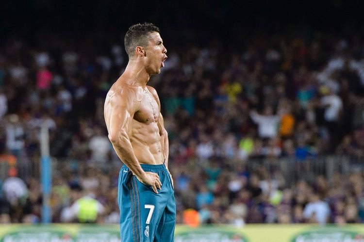 Ronaldo hamını qabaqladı – ilin bombardirləri siyahısında