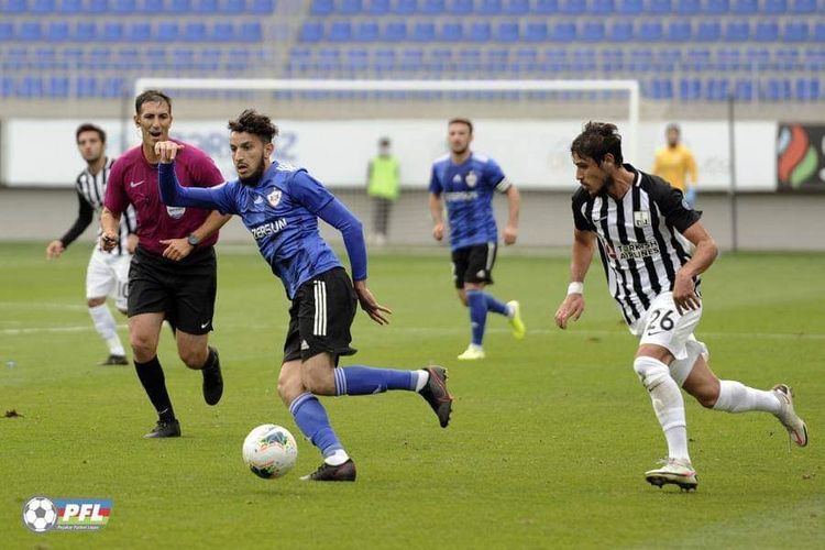Abdullah Zubiri ən yaxşı seçdi – 2 yerli futbolçunu fərqləndirdi