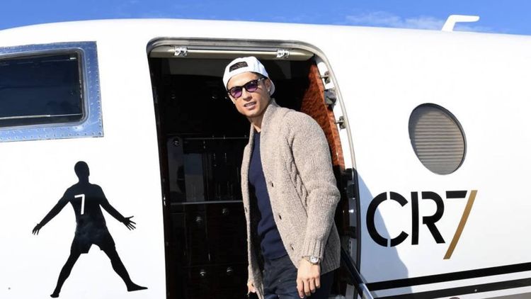 Ronaldo “Yuventus”u tərk etdi – karantinə alınacaq