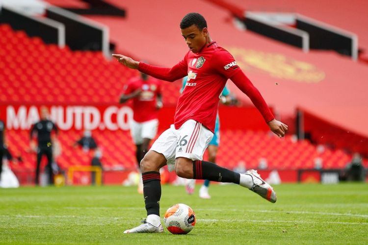 Hücumçusu ilə müqaviləni uzadır – “Mançester Yunayted”