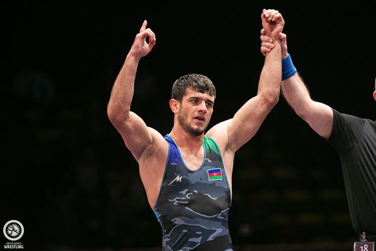 Sənan Süleymanovun "qızıl döyüşü" - FOTOSESSİYA