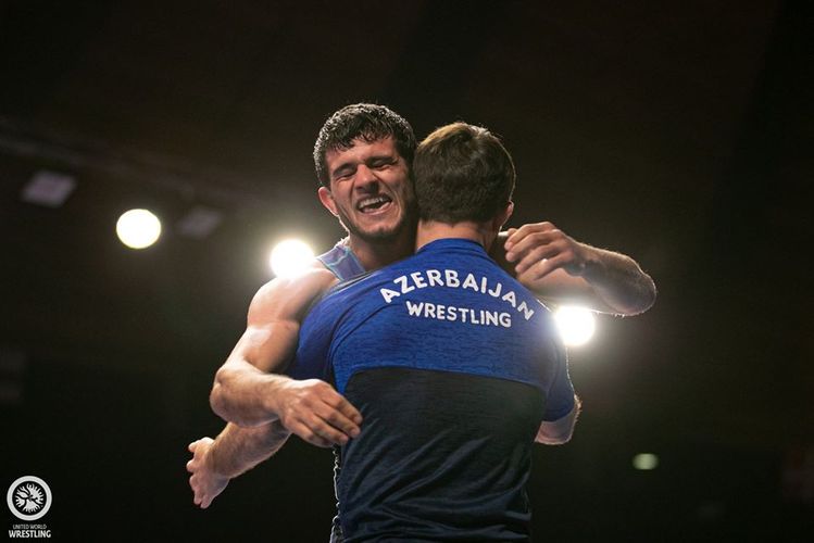 Sənan Süleymanovun "qızıl döyüşü" - FOTOSESSİYA