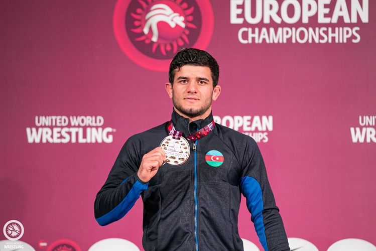 Sənan Süleymanovun "qızıl döyüşü" - FOTOSESSİYA