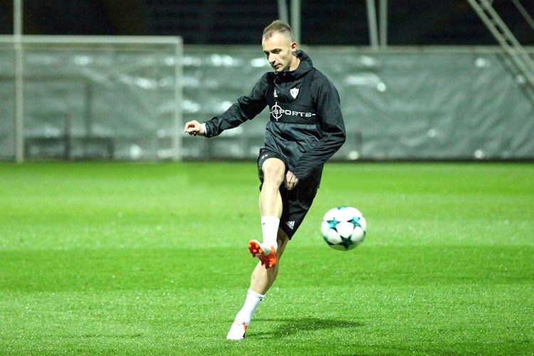 Ansi Aqolli: "Qarabağ"ın ritmini tutmaq asan deyil" - MÜSAHİBƏ