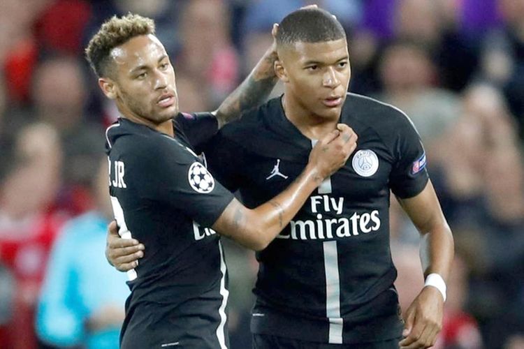 Neymar Ronaldonu "Top-5"ə salmadı