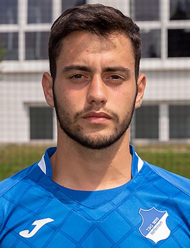 AFFA daha bir futbolçunu milliləşdirdi