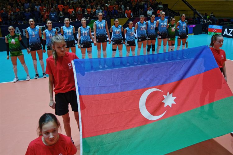 Azərbaycan Niderlanda "quru hesabla" uduzdu - YENİLƏNİB - FOTOSESSİYA