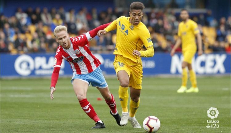 Millimizin futbolçusu cəzalandı - İspaniyada
