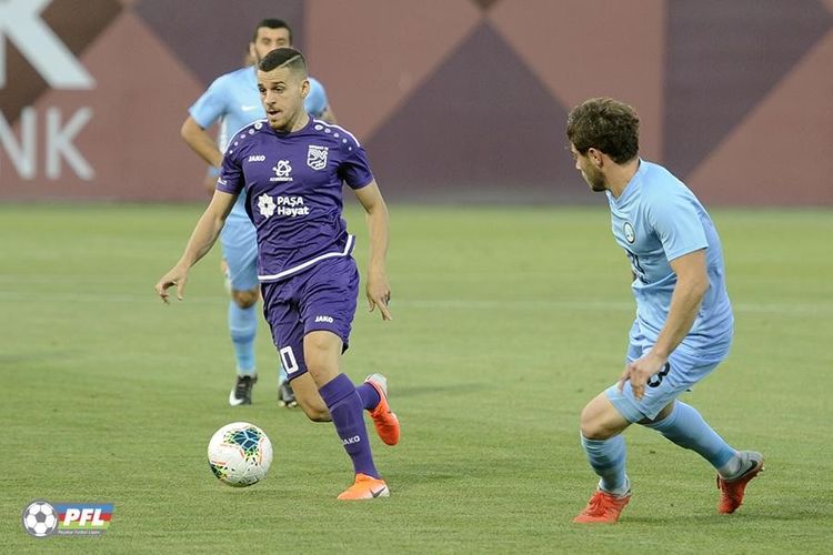 “Neftçi” israilli futbolçunu istəyir