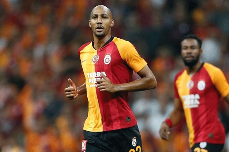 "Qalatasaray"ı tərk edib, Parisə getdi