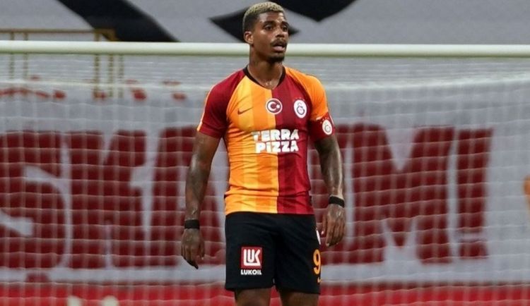 “Qalatasaray”da itki – 2 həftə oynamayacaq