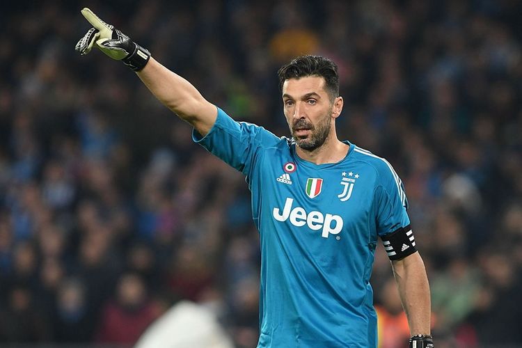 “Azı 43 yaşıma kimi oynayacam” - Buffon