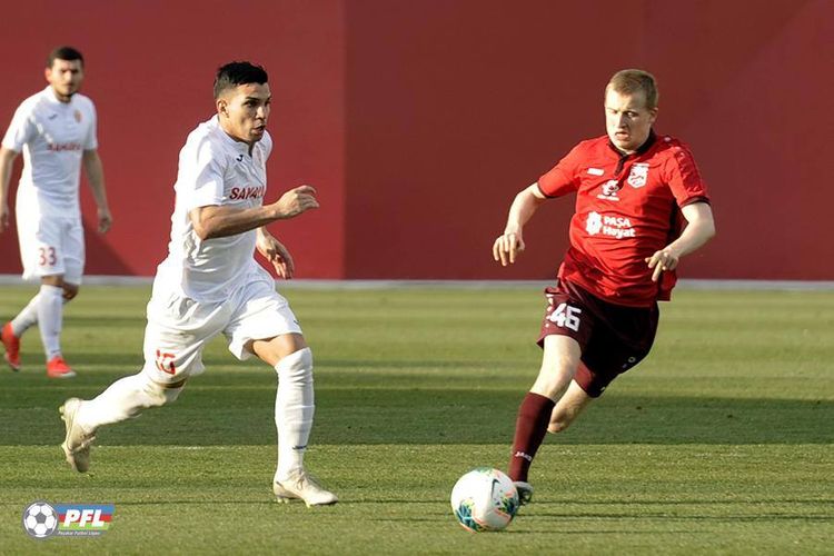 İsayev üçün mübarizədə qızışdı - "Qarabağ" və "Neftçi"də