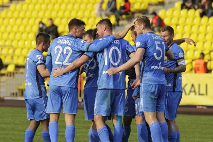 11 futbolçusu koronavirusa yoluxdu - Belarus klubunun