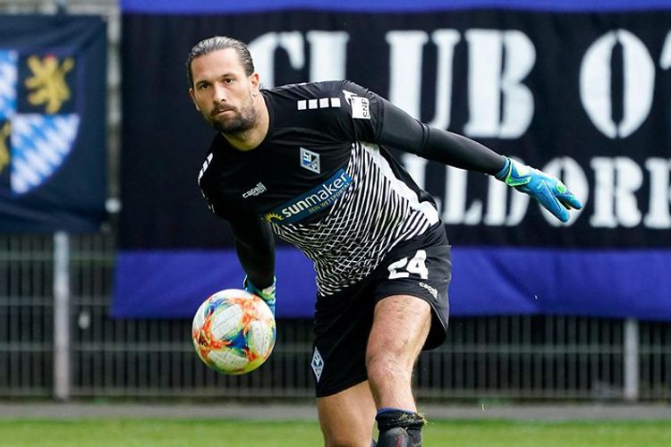Klubunu məhkəməyə verdi - sabiq "Qarabağ"lı