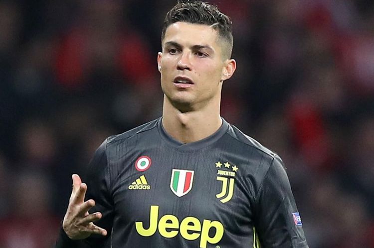 Ronaldo tarixə düşəcək - 1 qol kifayətdir