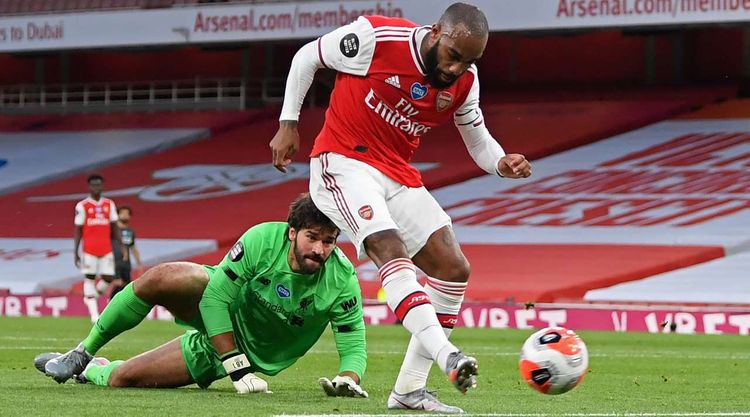 "Arsenal"dan əzmkar qələbə - "Liverpul"la matçda