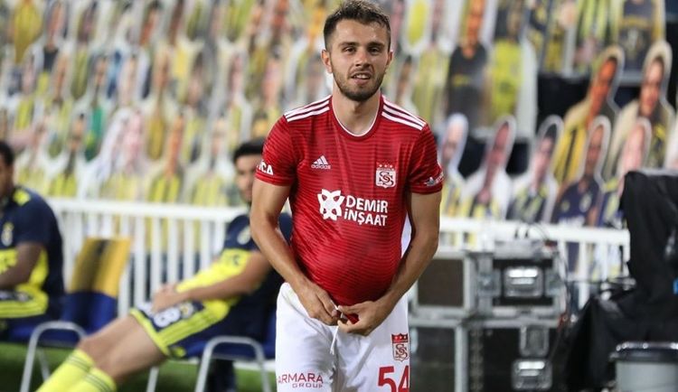 4 illik müqavilə - “Qalatasaray”da