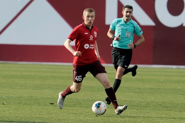 “Aleksey İsayev ora getməyə tələsdi” – keçmiş baş məşqçisi